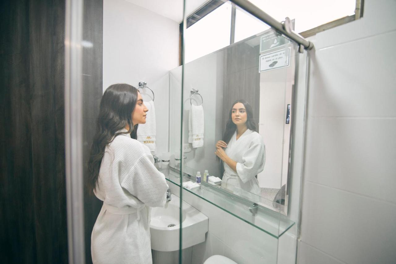 Bianco Hotel Boutique Cucuta Ngoại thất bức ảnh