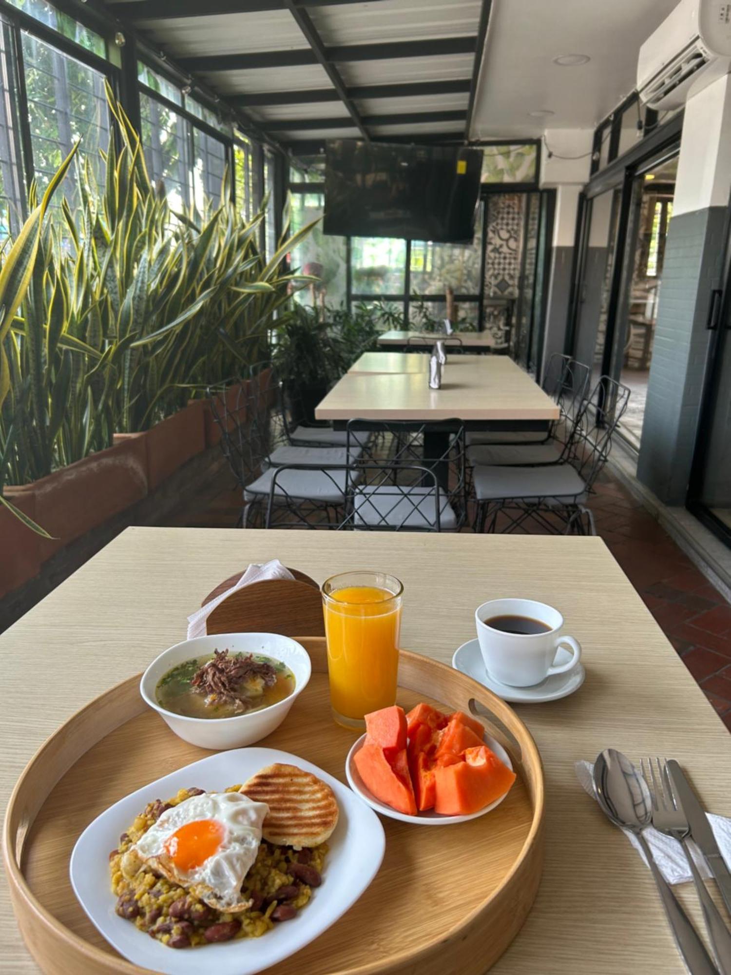 Bianco Hotel Boutique Cucuta Ngoại thất bức ảnh